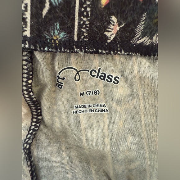 Art Class Black and Pink Floral Flare Pants *GOOD USED CONDITION* - Picture 6 of 6